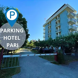Pari Hotel