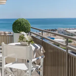 Lina Hotel