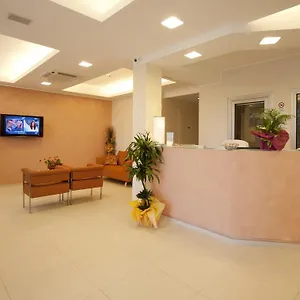 3* Aparthotel Perla