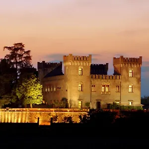 Relais Castello 4*, Bevilacqua Italia